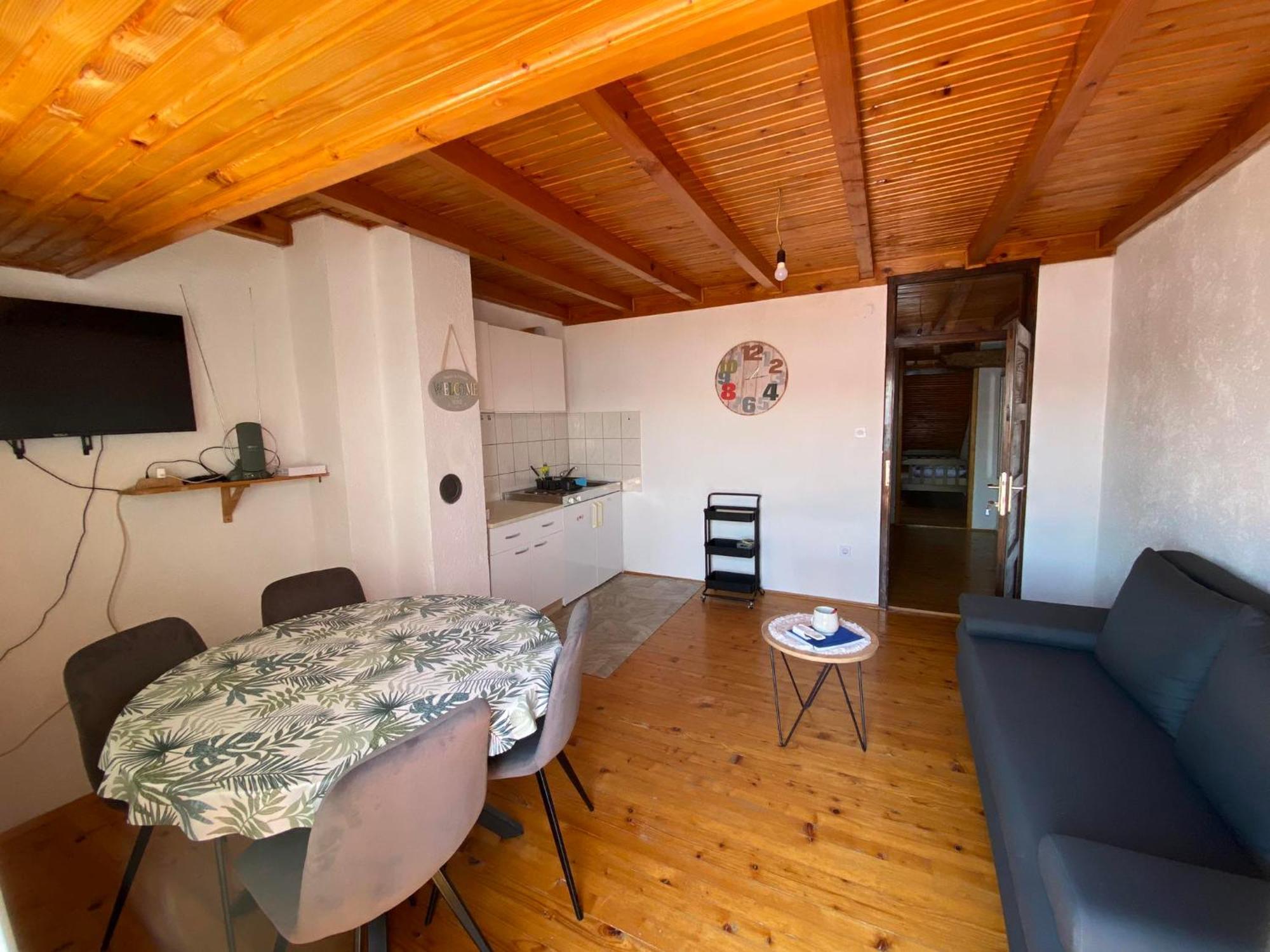 Studio Apartman I Sobe Sidro Karlobag Exterior foto
